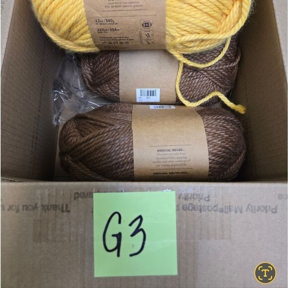 LION BRAND YARNS RE-SPUN QUICK N THICK YARN Sunshine Yellow - Picture 11 of 11